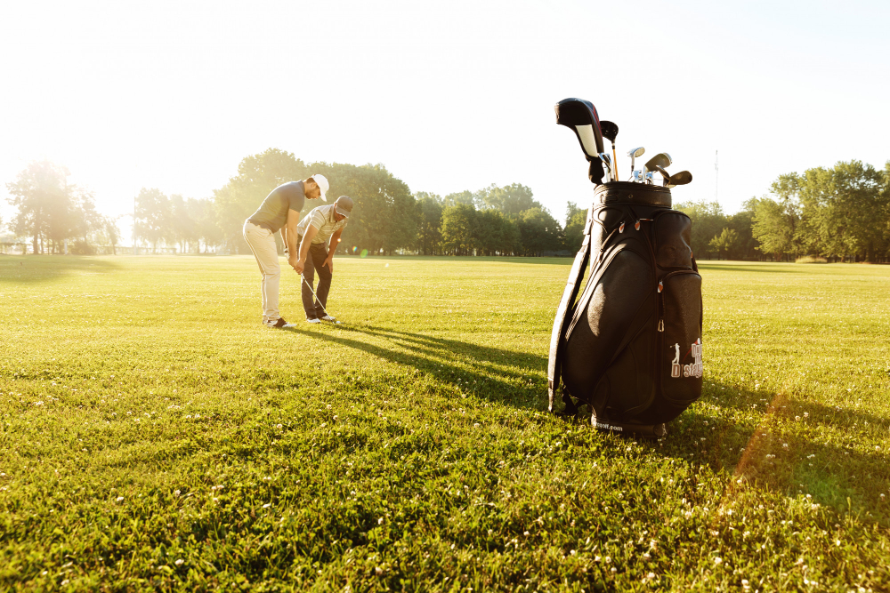 What Makes Las Palmeras Golf Society Different